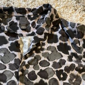 H&M Black and‎ Gray Casual Button Down Shirt